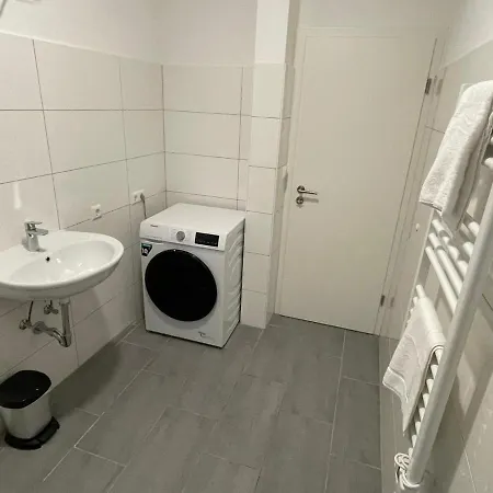 Timeless: Grosse Moderne 4 Apartment Ludwigsburg